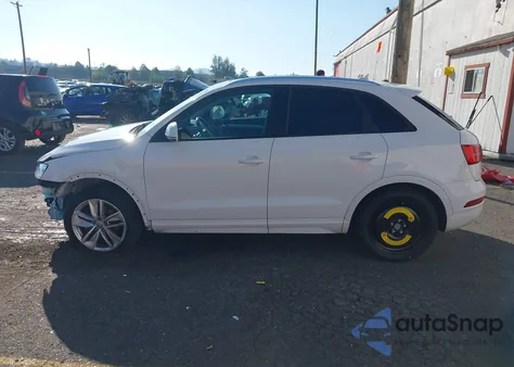 2017 Audi Q3 2.0T Premium z USA, uszkodzony, nr VIN WA1BCCFS8HR016622